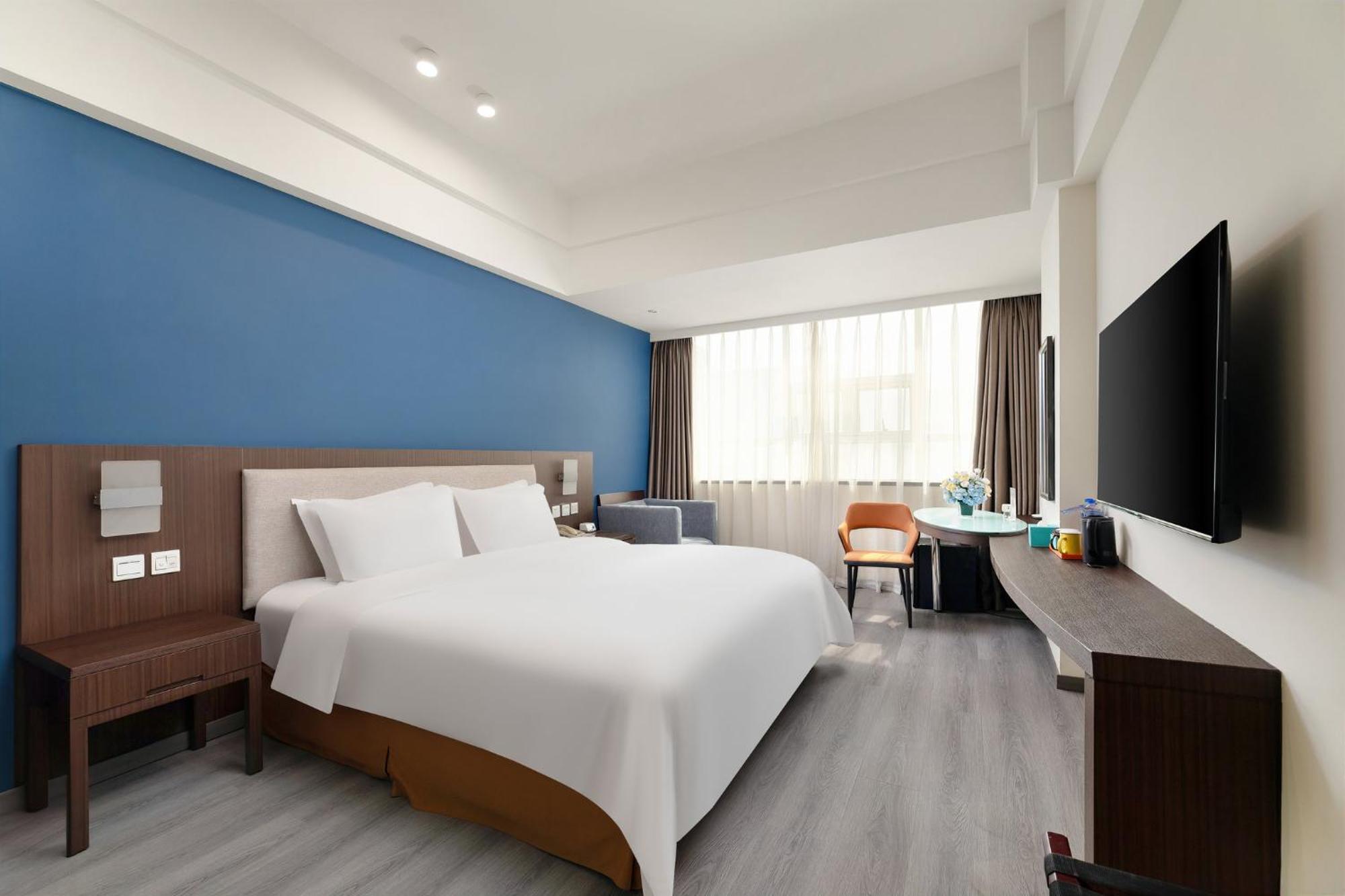 Holiday Inn Express Chengdu Wuhou By Ihg-Wuhou Temple And Jinli ภายนอก รูปภาพ