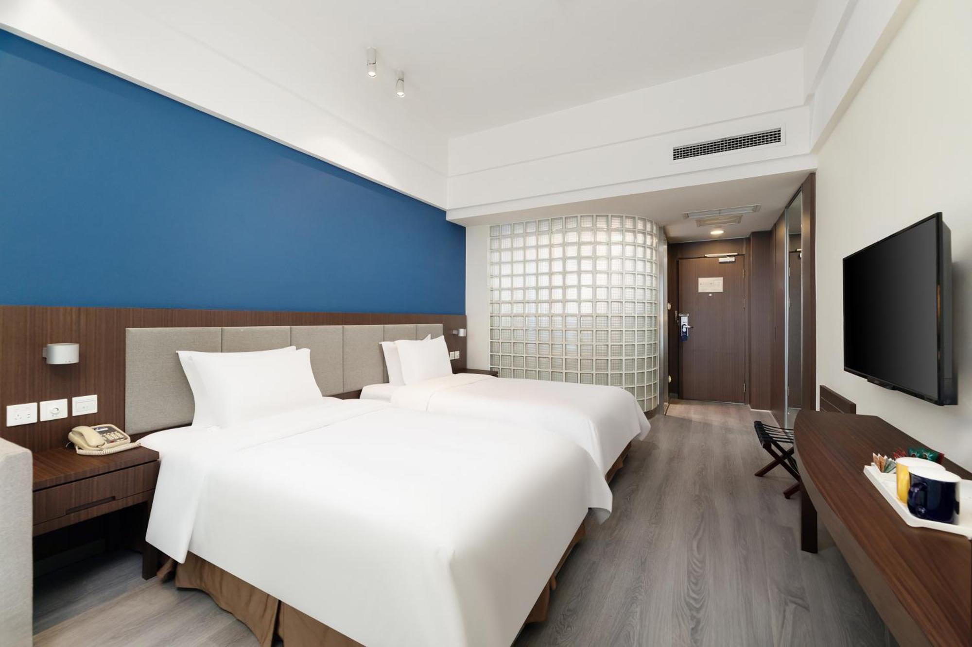 Holiday Inn Express Chengdu Wuhou By Ihg-Wuhou Temple And Jinli ภายนอก รูปภาพ